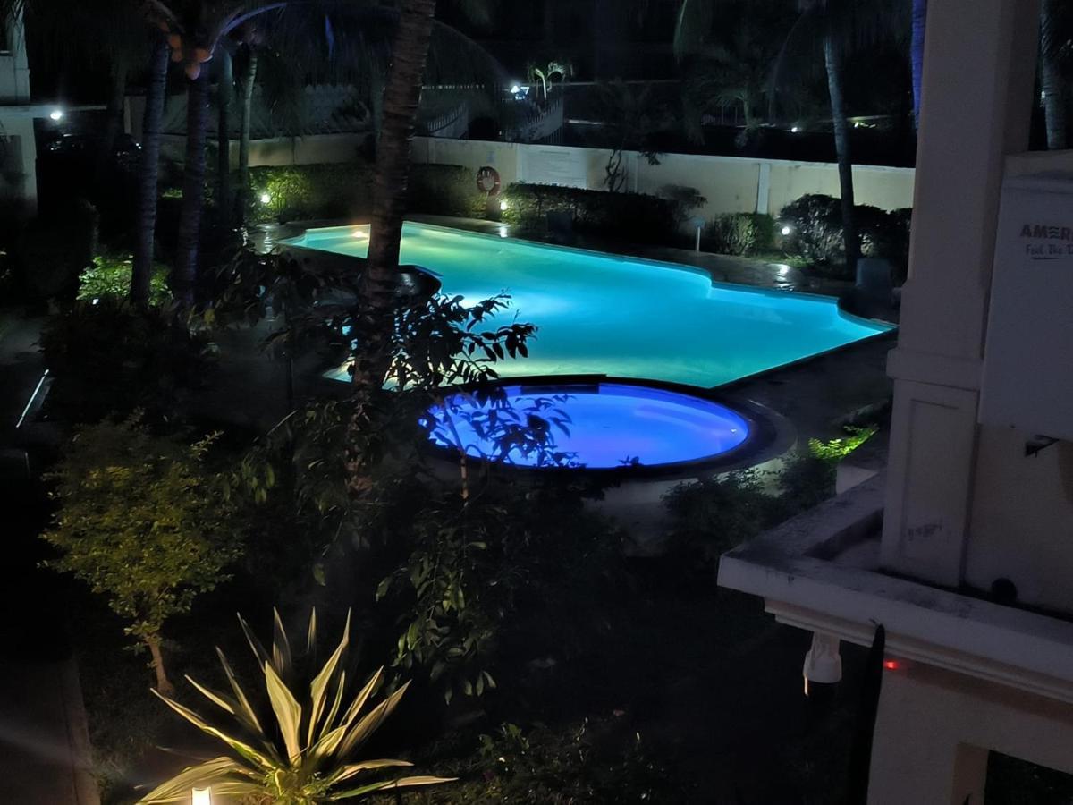 The Coastal Apartment Flic-en-Flacq Esterno foto